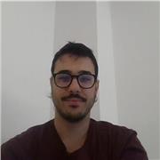 Profesor titulado en Magisterio con especialidad en pedagogía terapéutica y en nuevas tecnologías.